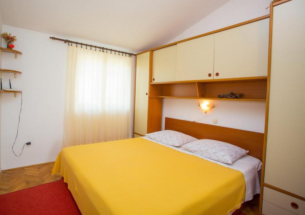 Apartments Tanja Подгора Экстерьер фото