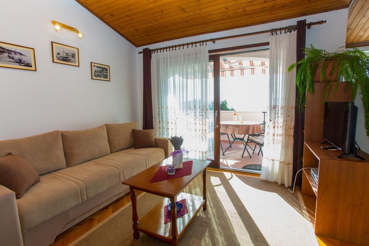 Apartments Tanja Подгора Экстерьер фото